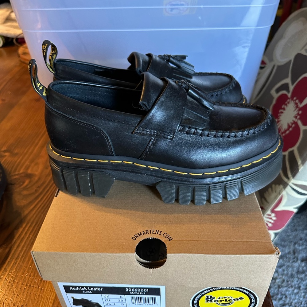 Dr martens audrick loafer size eu 39 or us 8